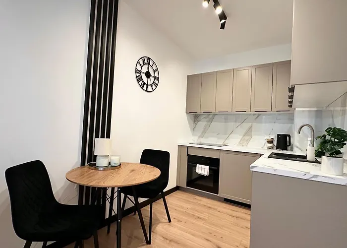 Apartamenty Tramwajowa By Citynest Rentals